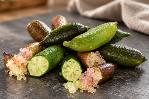 Finger lime e perle agrumate